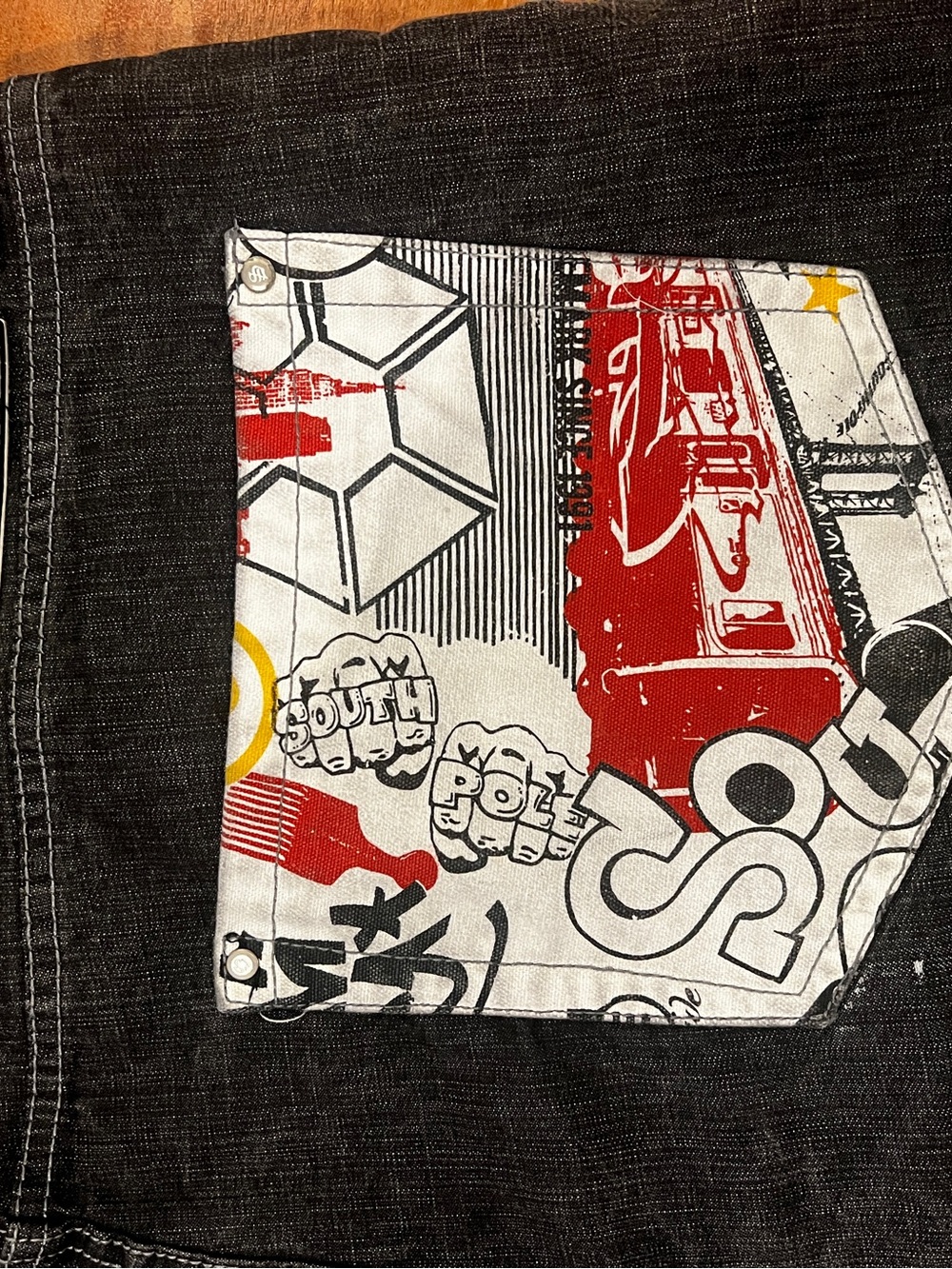 Vintage Southpole Baggy Black Denim Jorts Contrast Graffiti Patchwork Y2K Sz 52 - Picture 8 of 11